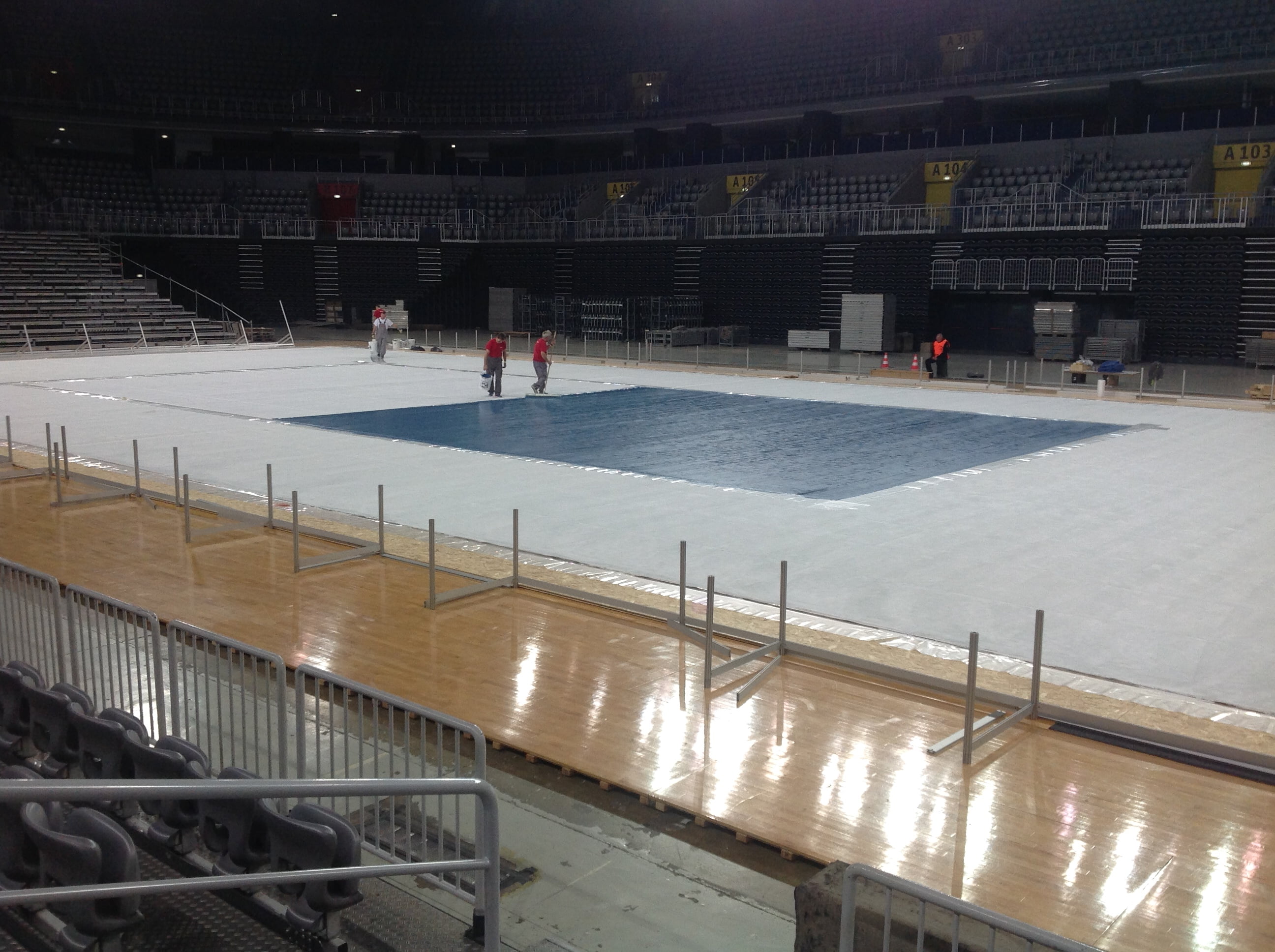 Proces izvođenja RuKortHardTournament terena za finale Davis Cupa