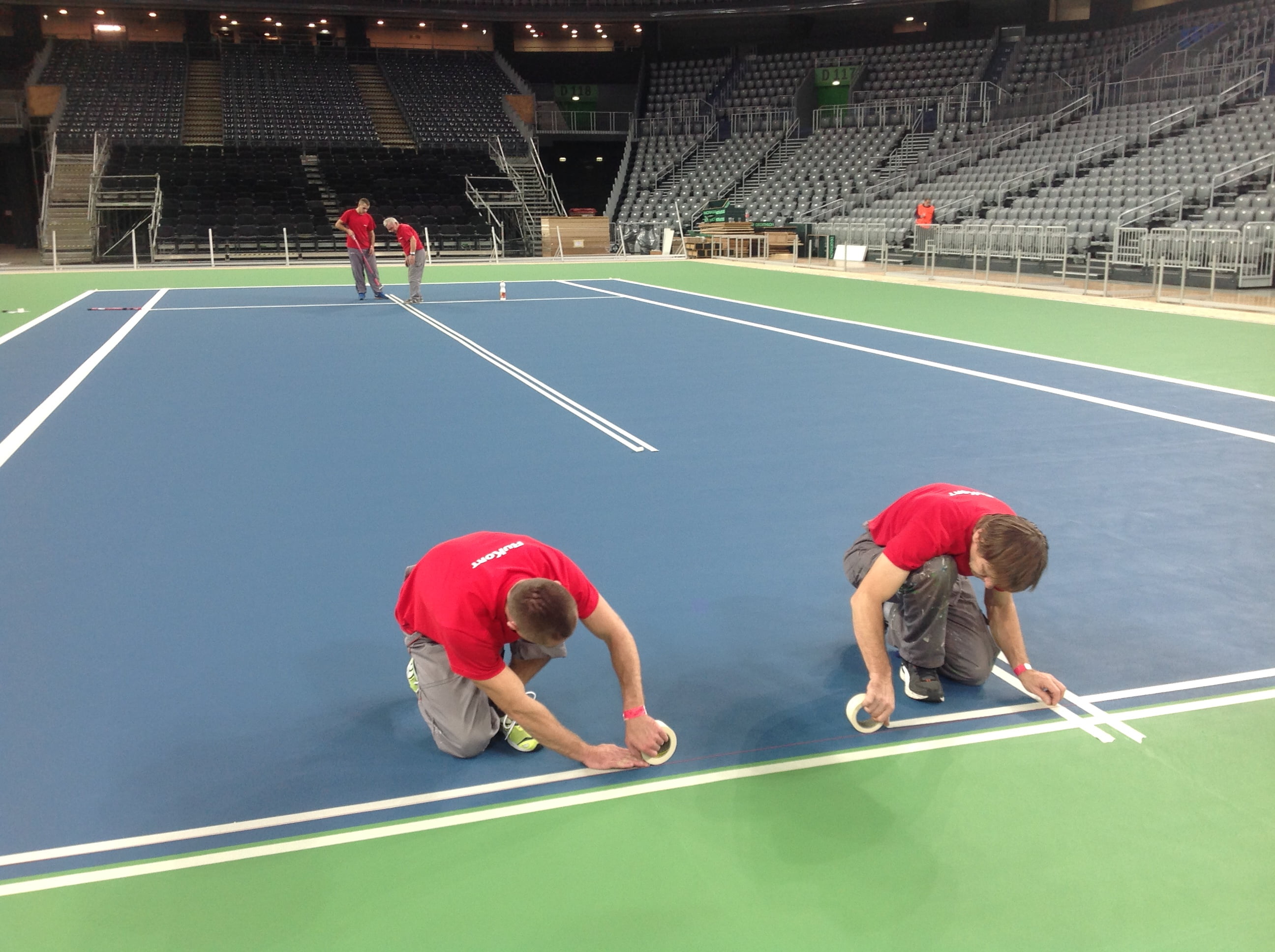 Proces izvođenja RuKortHardTournament terena za finale Davis Cupa