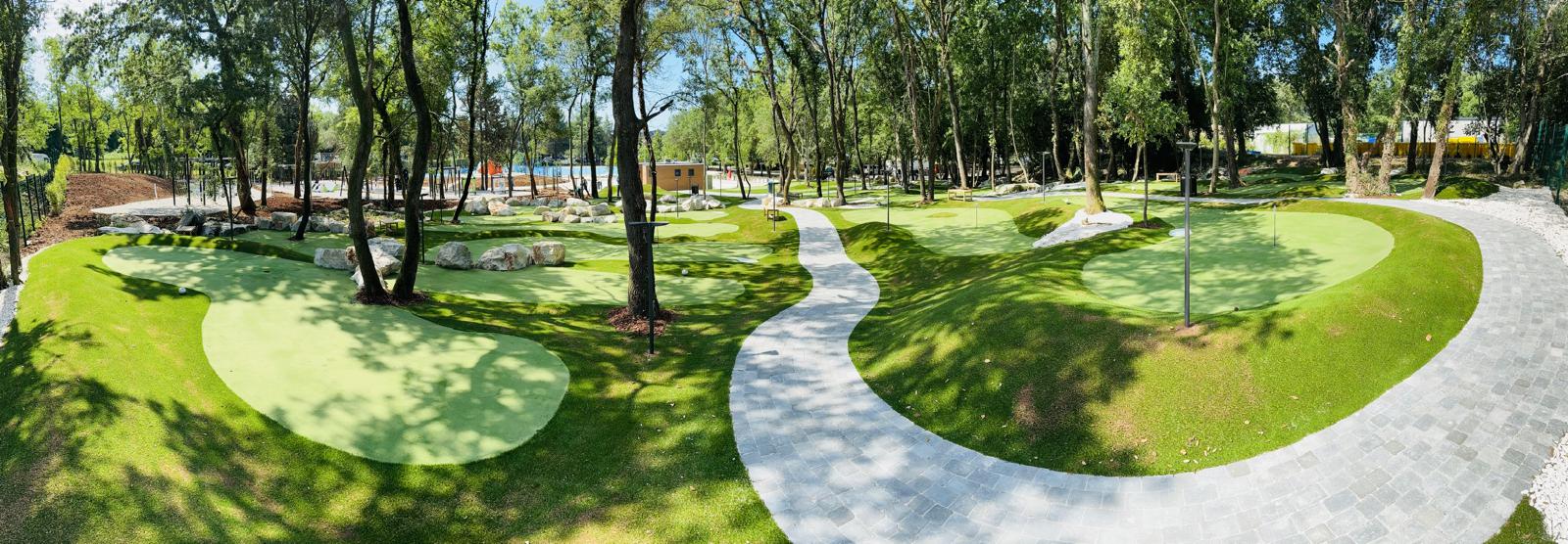 Exclusive Mini Golf poslije