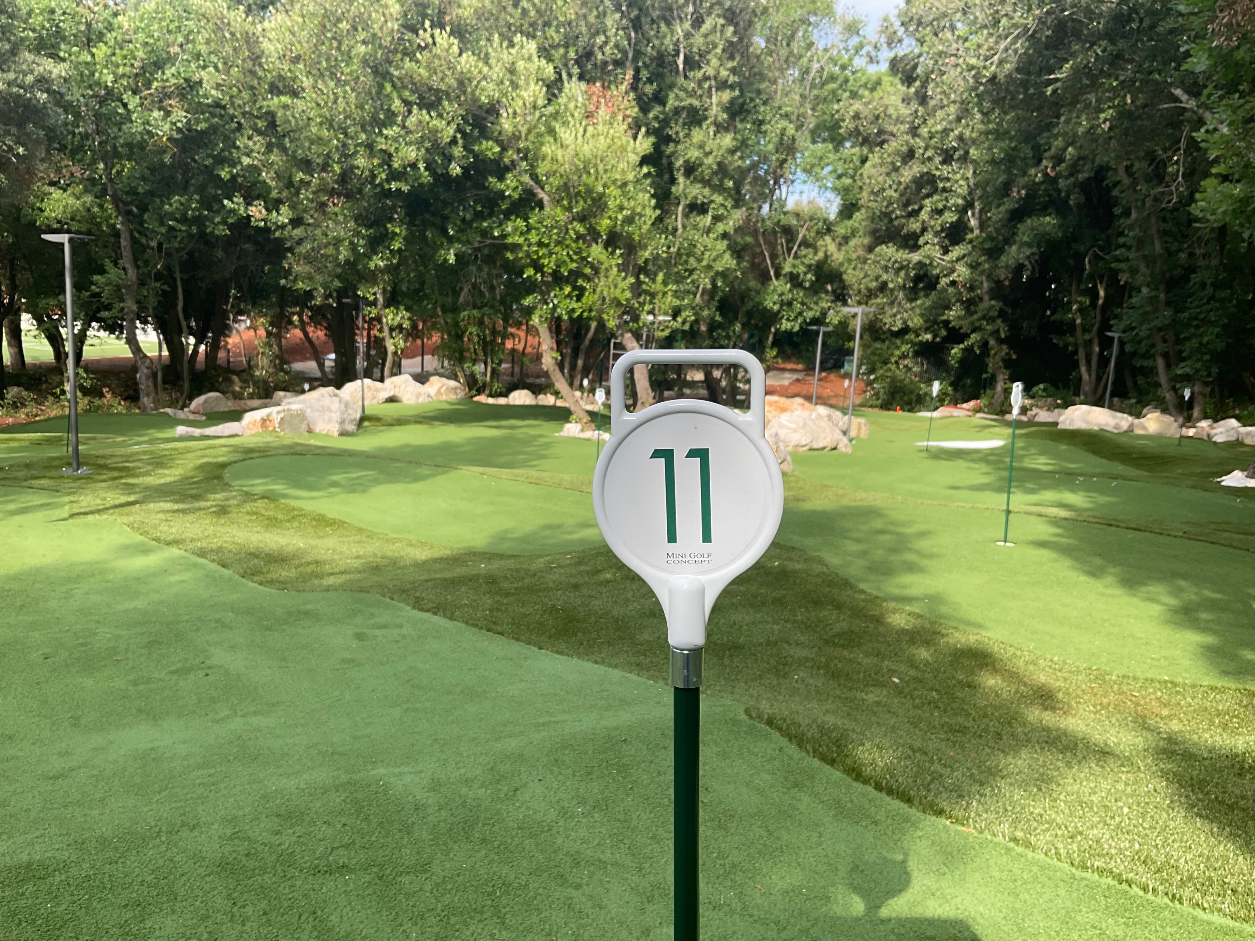 Exclusive Mini Golf Kamp Veštar